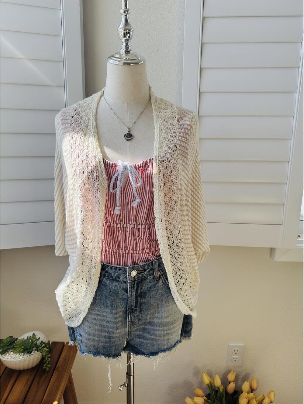 Blue Rain Cream Crochet Open Front Cardigan Size S